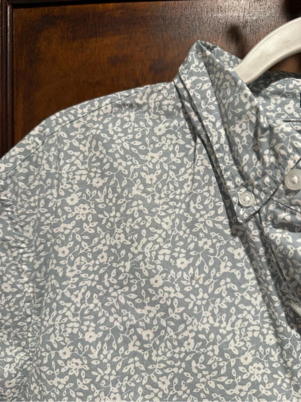 J. Crew Men’s Short-Sleeve Floral Button-Down Shirt - Light Green and White